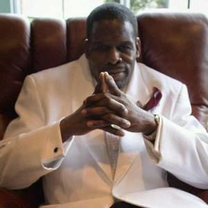 Meet your Posher, Corey